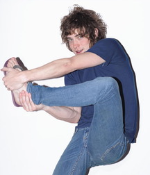 You like my feet and flip flops 5d34cd3950c8b.jpg