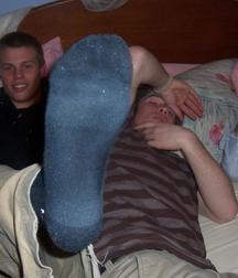 Smelly boy socks 5d35ee5daf9e2.jpg