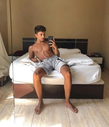 Loving boys feet 5d3627b6aeb19.jpg