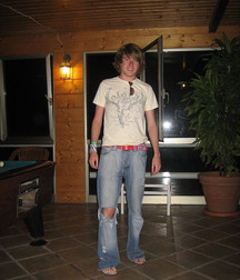Guys in flip flops 4 5d3635fc743c3.jpg