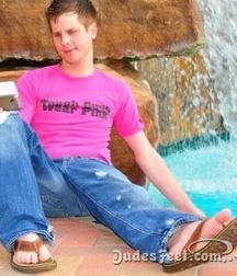 Guys in flip flops 4 5d363624d685c.png