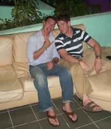 Guys in flip flops 4 5d3636261bfd2.jpg