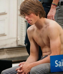Twinks on holiday 5d363d2fc2899.jpg