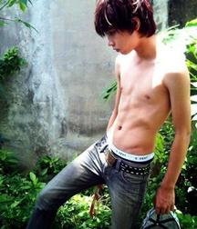 Twinks on holiday 5d363d3ca2dab.jpg
