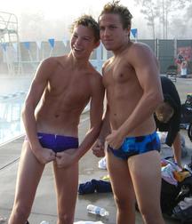 Beach cuties 5d36f2215cb33.jpg