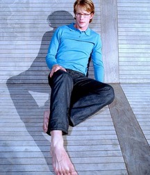Famous boy feet 5d38e0af5ad83.jpg