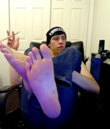 Dirty feet of summer 5d3a3c3c13fcd.png