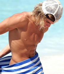 Swim and beach boys 2