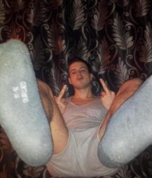 Under boys sweaty feet 5d3dd0a9b726b.jpg
