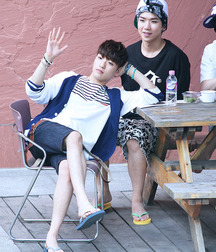 Asian boys barefoot 5d3dd57b15d56.jpg