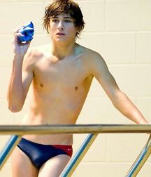 Cool boys extra hot 5d3f11db7199a.jpg