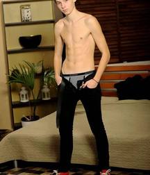 Twinks 137 5d3f9775602bb.jpg