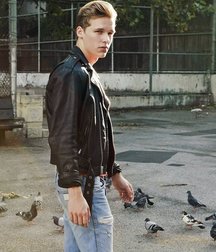 Boys love leather 5d405aa91351e.jpg