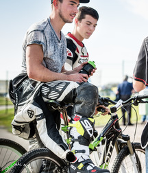 Offroad bikers 5d408a3304a1f.jpg