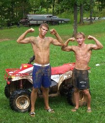 Offroad bikers 5d408a42e2f1d.jpg