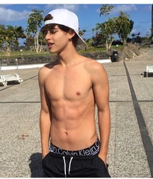 Twinks 139 5d42f9669218a.jpg