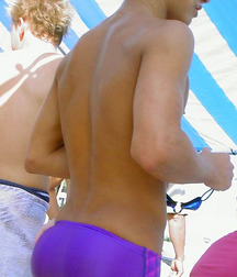 Sunny beach beauties 5d4405d78aec5.jpg
