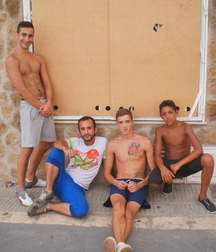 Boy hotties during holidays 5d44d7dd3c58b.jpg