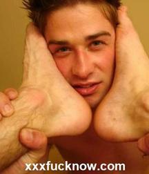 Feet for face 5d45f8826bce4.jpg