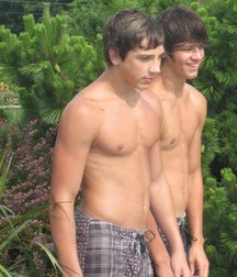 Twinks 141 5d46dc7aea46c.jpg