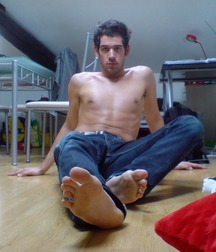 Twink feet 7 5d46dfad3893a.jpg