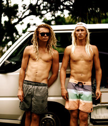 Surfer and beach boys 2 5d483e514c51b.jpg