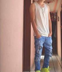 Sneaker twinks 5d486ef5e64c5.jpg