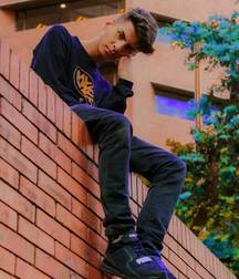Sneaker twinks 5d486f13200a7.jpg