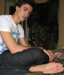 Worship doms feet 5d4871cf1e5aa.jpg