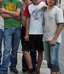 Barefoot hotties 3 5d4ae15218741.jpg