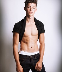Twinks 143 5d4b109ea7a5c.jpg