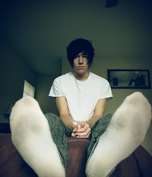 Sexy boy feet 5d4b18a86314e.jpg