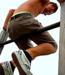 Sexy boy feet 5d4b18b56b445.jpg