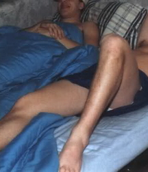 Sexy boy feet 5d4b18f3d392a.jpg
