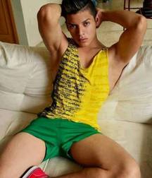 Holiday boys 5d4d87ac12a44.jpg