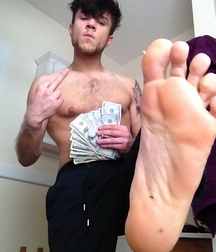 Delicious boy soles 5d4db06dd378a.jpg