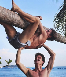 Highschool boys on vacation 5d4df89c01a64.jpg