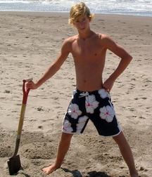 Highschool boys on vacation 5d4df8ed5b48b.jpg