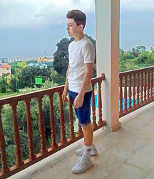 Twinks and sports 5d4e9f6b6154c.jpg