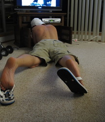 Boys in flip flops 5d50116b0a2c1.jpg