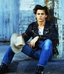 Loving guys in boots 5d517b6c0b312.jpg