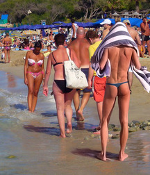 Hotties in smal undies 5d5191fd83cfc.jpg