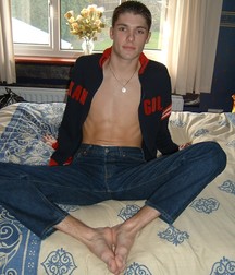 Barefoot and socked bois 5d548cc1a2e34.jpg