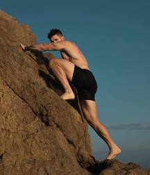 Muscle guys 5d5555598f88f.jpg