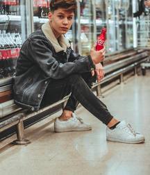 Fun for twinks 5d55bba9ca58b.jpg