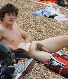 Twink roses 5d56d0ad3c09b.jpg