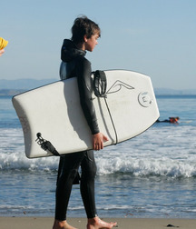 Surfer and divers 2 5d587b5208c27.jpg
