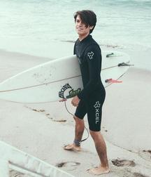 Surfer and divers 2 5d587b890e1c6.jpg