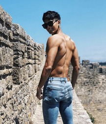 Jeans teens 5d59422aa8264.jpg