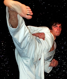 Barefoot fighters 5d595d5756fe4.jpg